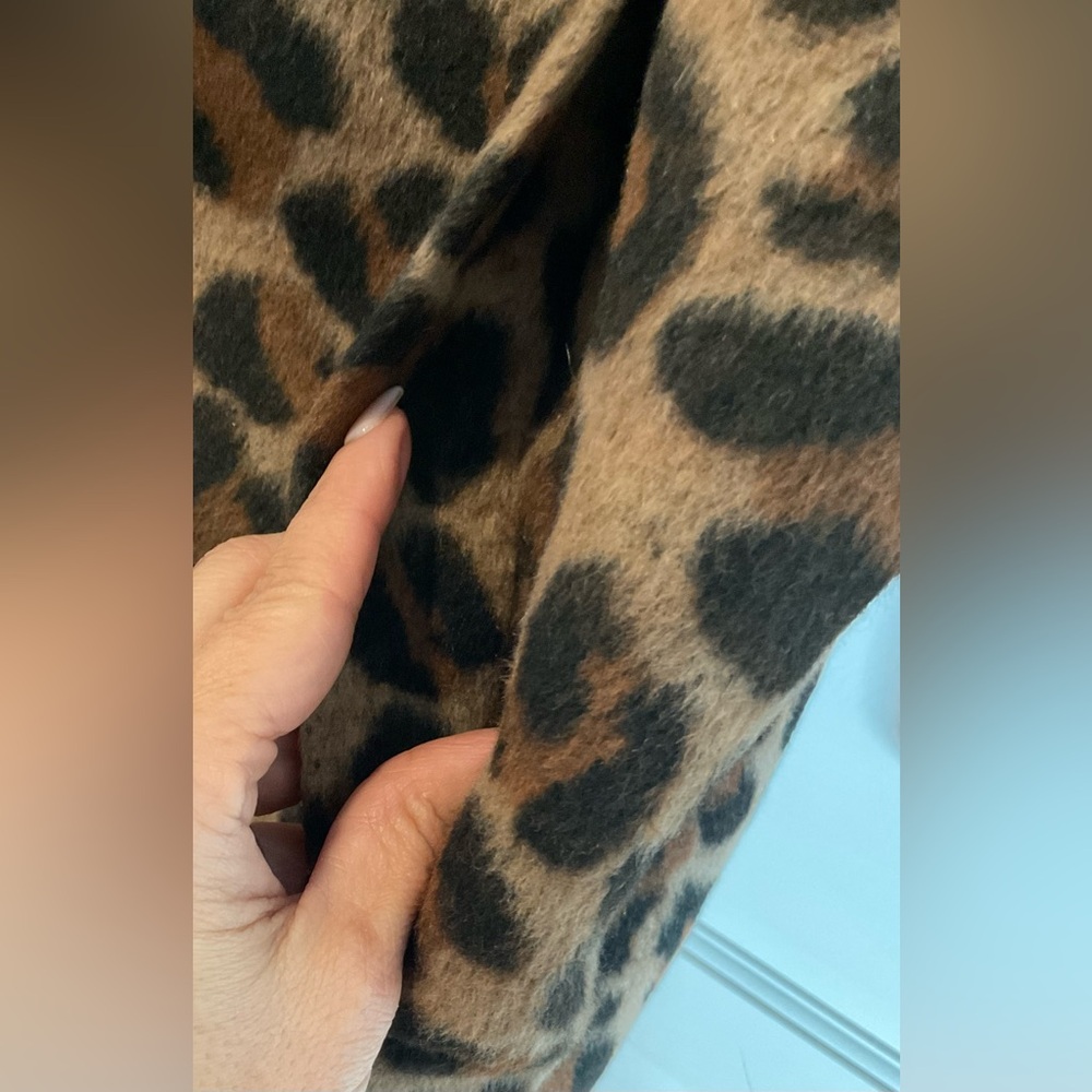 Leopard Print Women's Coat - Picture 4 of 6